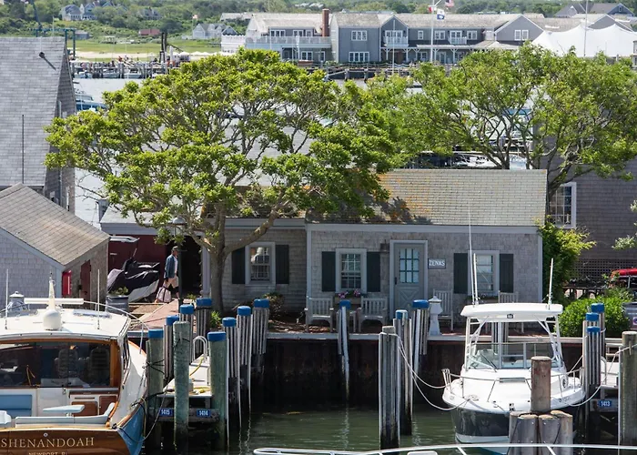 The Cottages At Nantucket Boat Basin